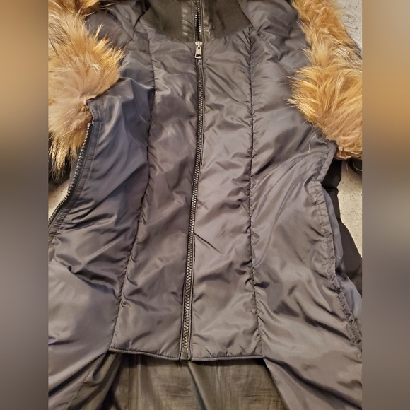 Ookpik winter coat with real fur - Picture 2 of 4